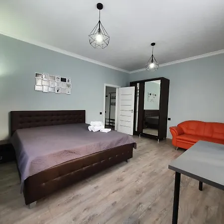 Park & Pedestrian Zone Apartment For4 Chişinău Extérieur photo