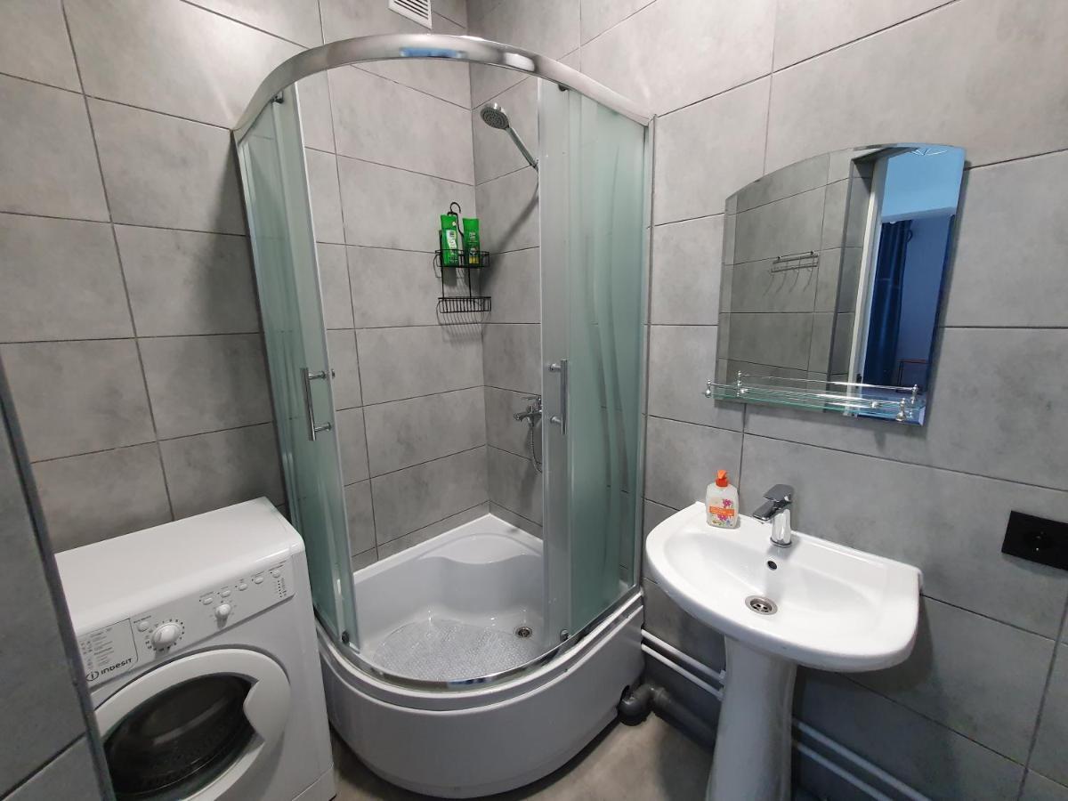 Park & Pedestrian Zone For4 *